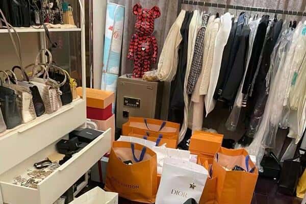 城北区回收一线品牌衣服